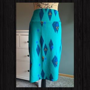 LuLaRoe Cassie skirt
